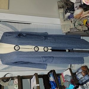 Small lularoe sweater with pockets